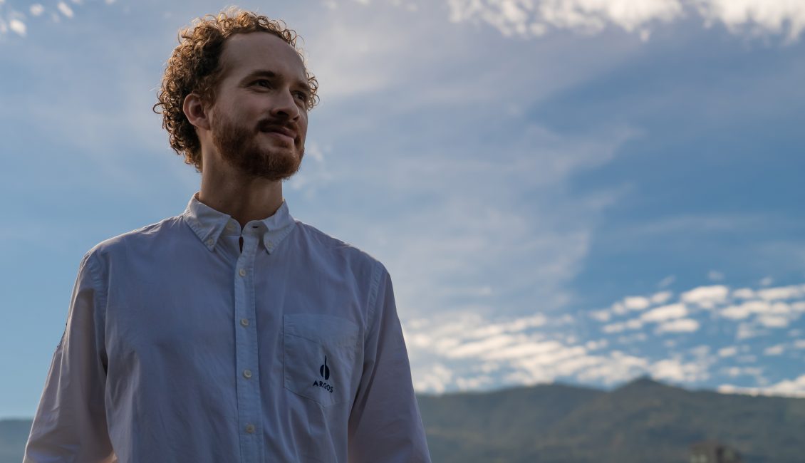 Mauricio Giraldo, Cementos Argos